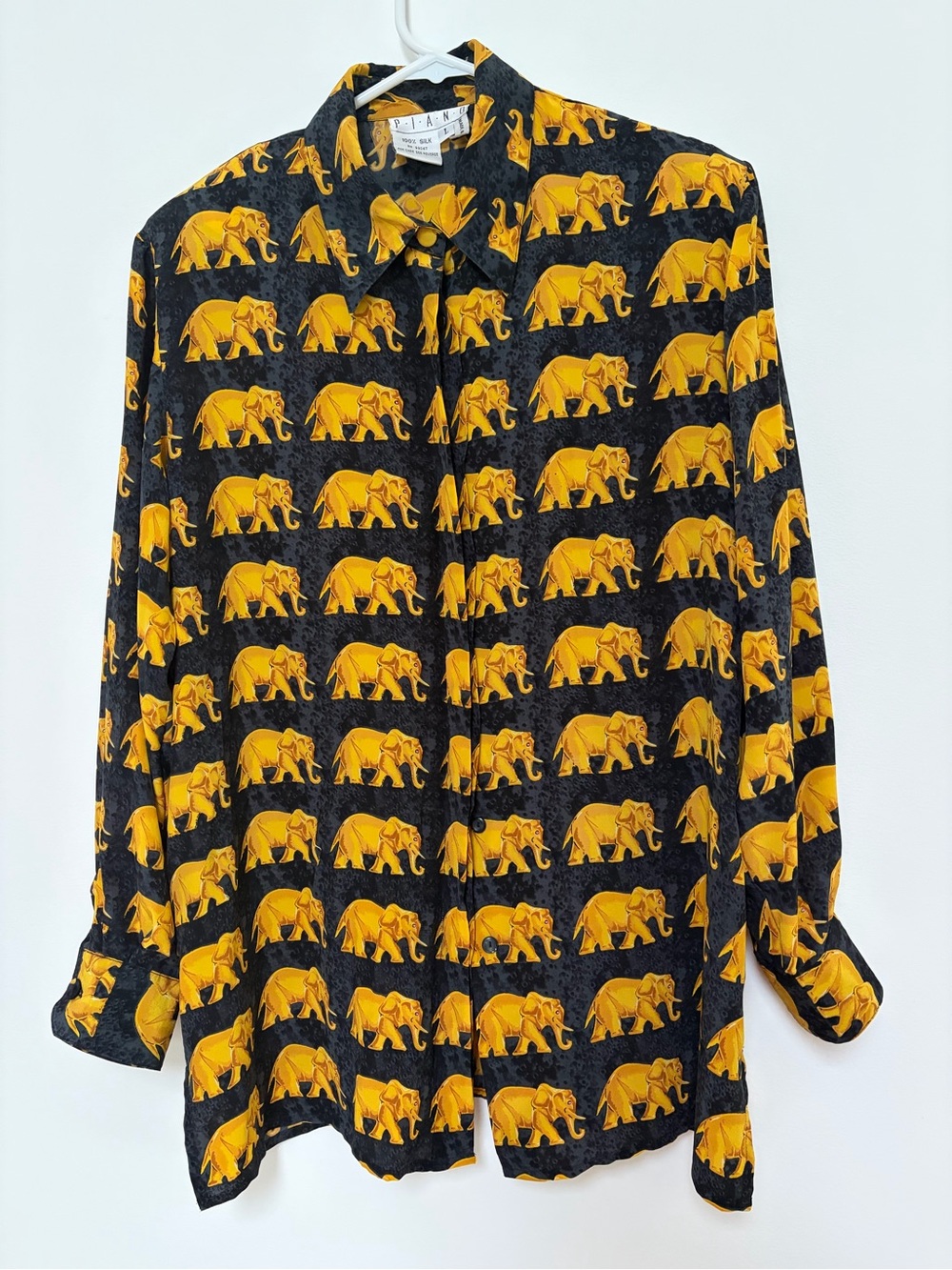 Piano Gray Yellow Silk Elephant Vintage Button Down Shirt Large